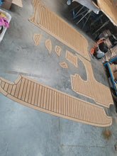 Load image into Gallery viewer, Bayliner 3055. pvc synthetic teak decking
