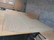 Load image into Gallery viewer, Princess 40 pvc synthetic teak decking
