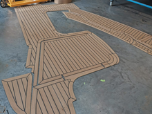 Load image into Gallery viewer, Sealine F43 pvc synthetic teak decking
